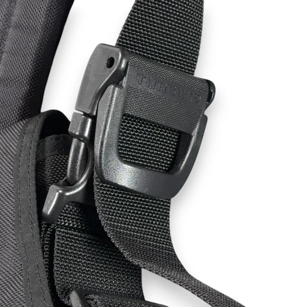 Timbuk2 Messenger Bag Large Black Nylon Crossbody Commuter Cycling Laptop Strap